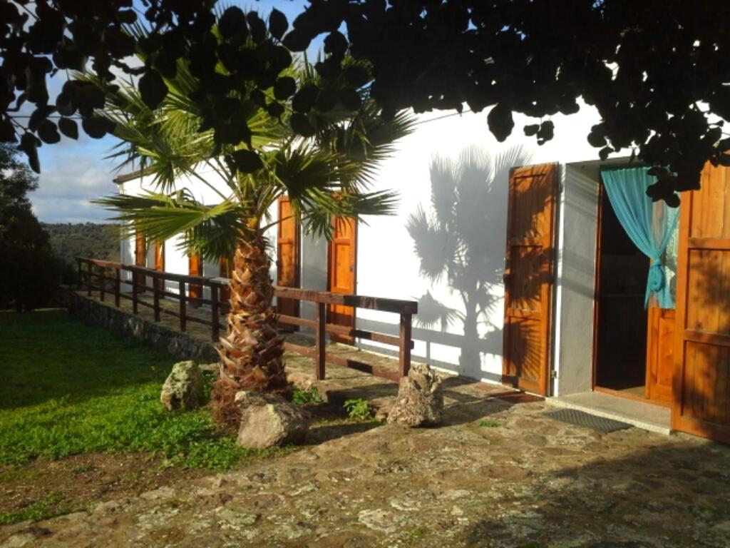 Agriturismo Pentuma Chiaramonti Rum bild